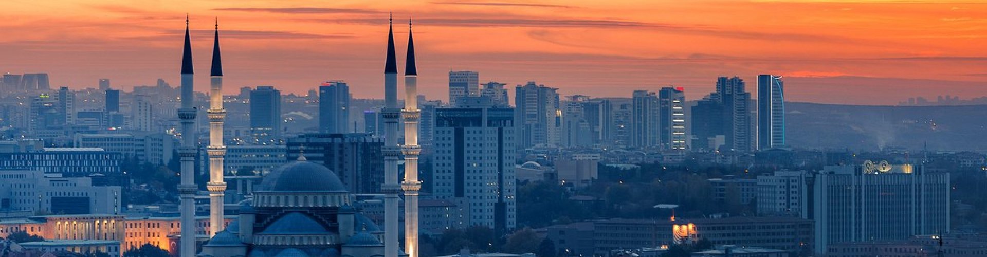 Luxury car and limousine rentals in Ankara, TR