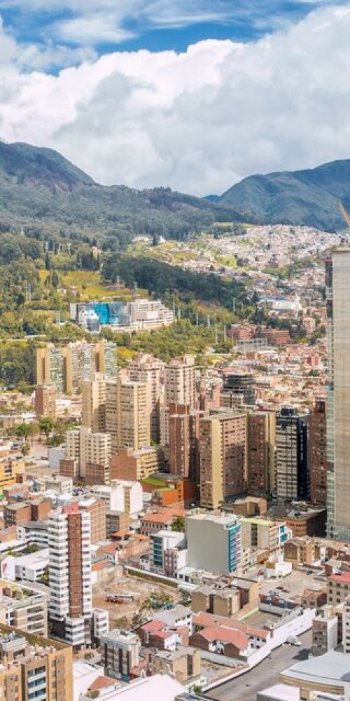 Luxury limousine in Bogotá