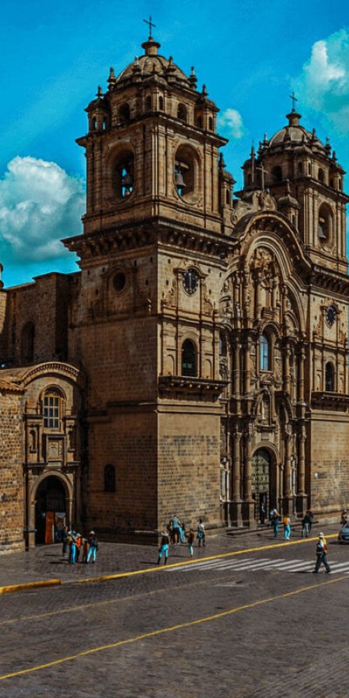 Luxury car interior, Cusco