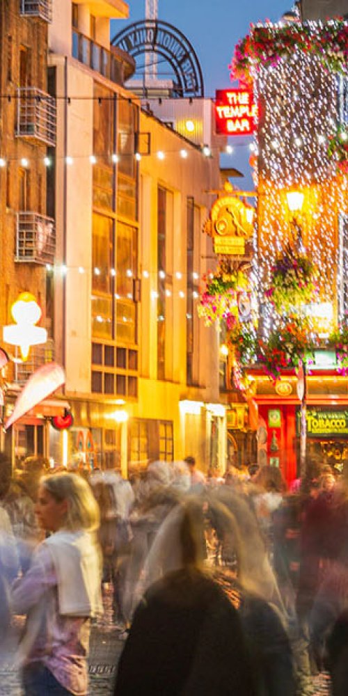 Luxury chauffeur service in Dublin