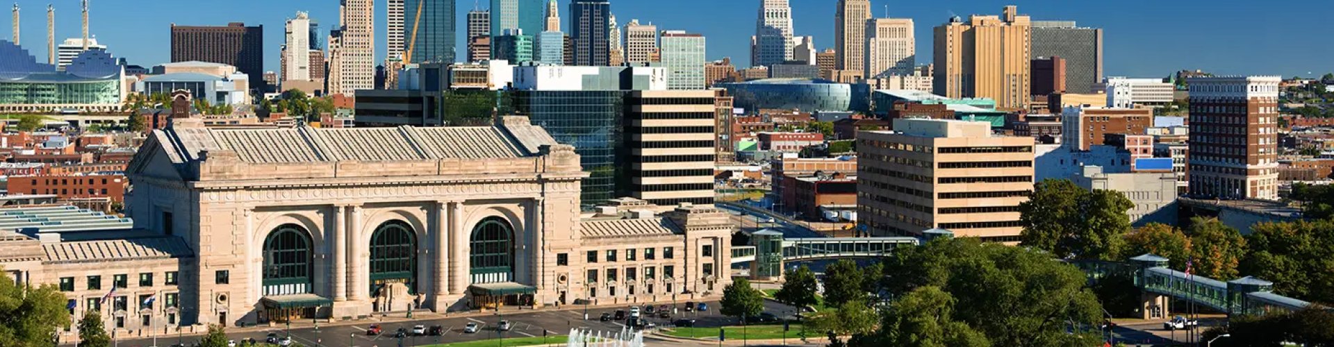 Luxury Limousine in Kansas City at Night