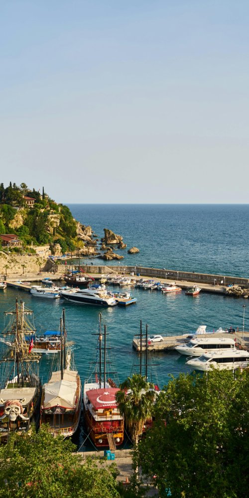 Luxurious driving experience in Antalya