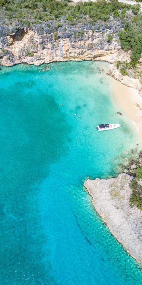 Luxury vehicle Anguilla, AI