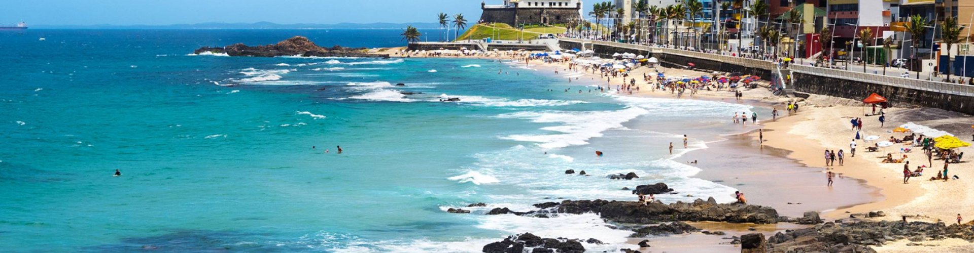 Luxurious limousine arriving in Salvador, BR