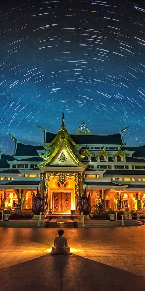 Luxury vehicle interior in Udon Thani