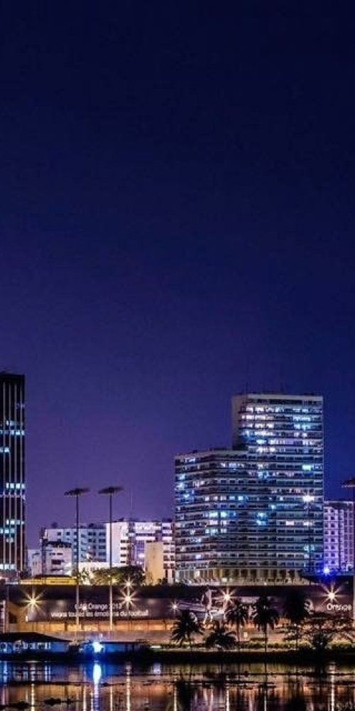 Luxury vehicle in Abidjan neighbourhood